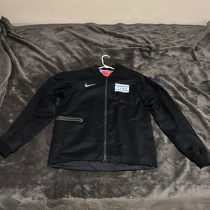 Men’s Nike black Chicago Bulls city edition full zip bomber jacket size medium